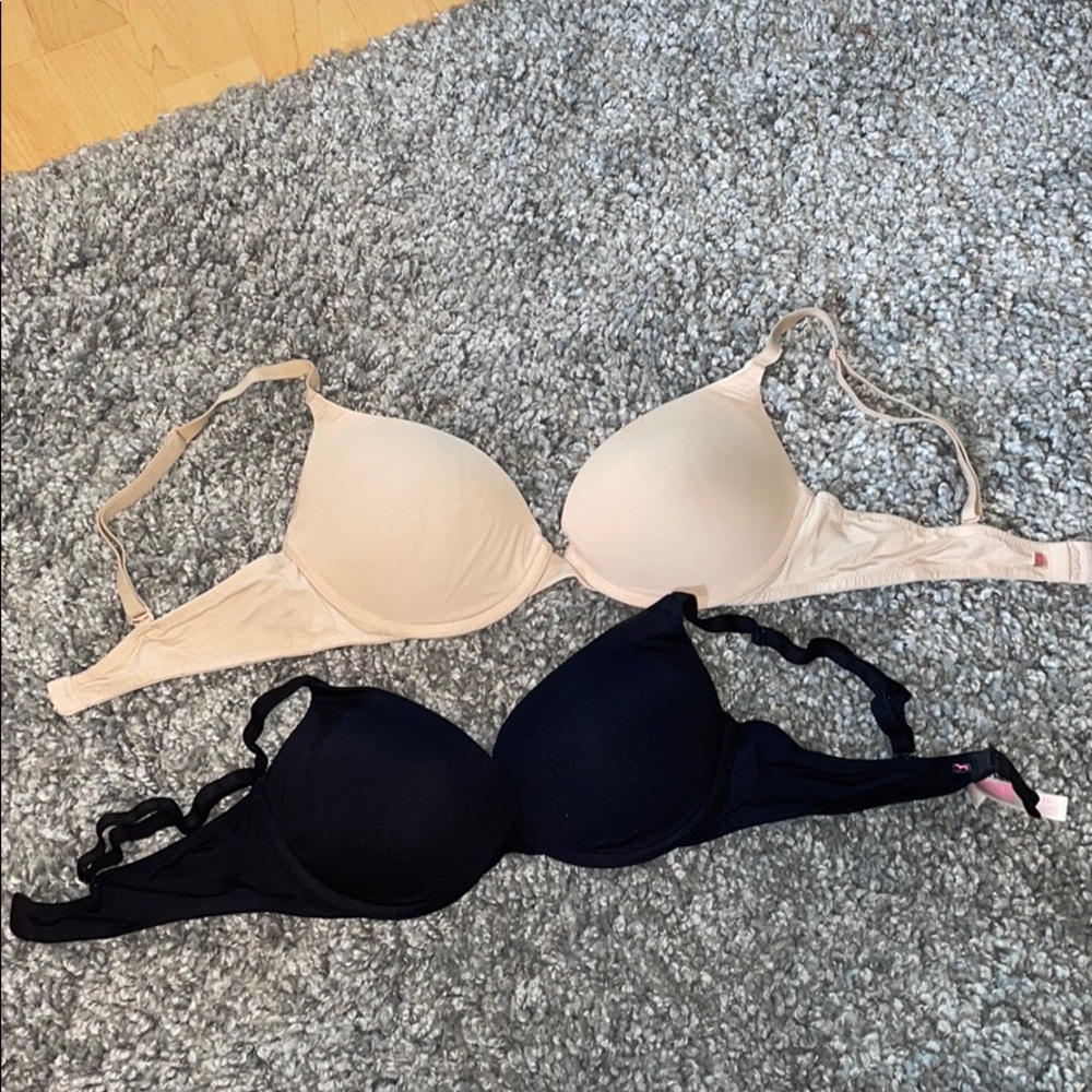 PINK Victoria’s Secret Bras 34C